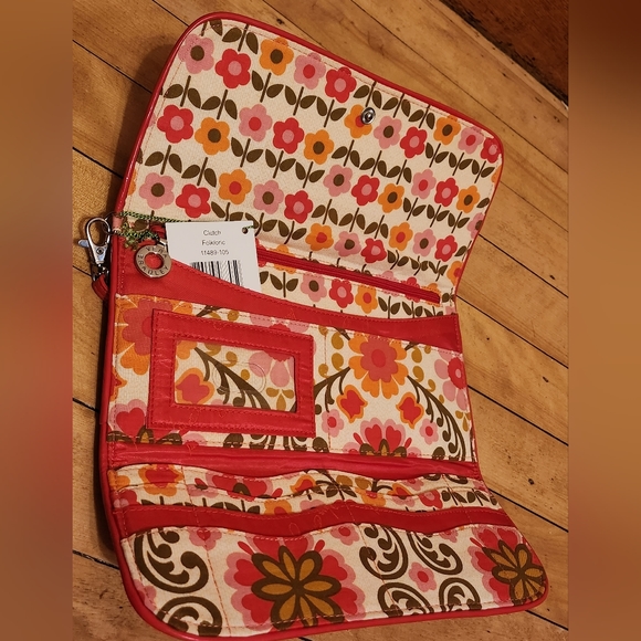 Vera Bradley Folkloric Clutch - Picture 4 of 4